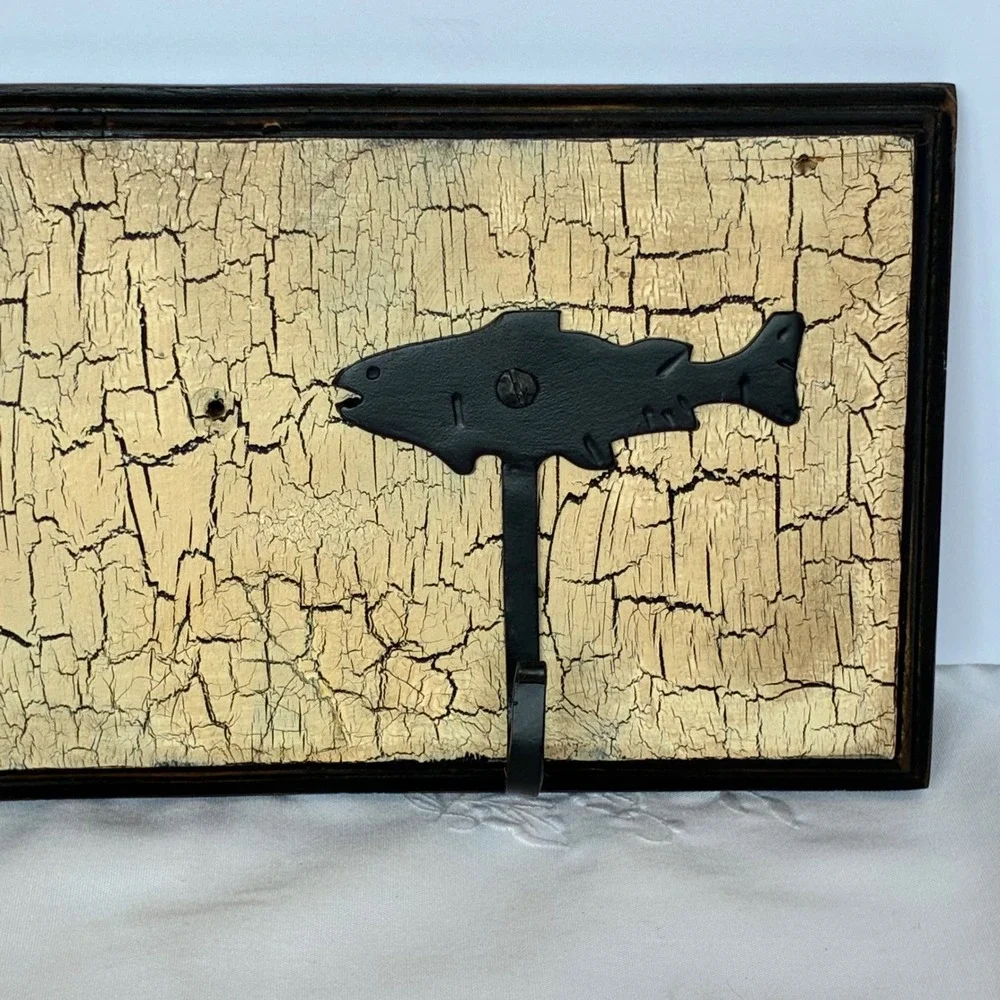 Wall Hook Rack Rustic Fish 2-Hook Lodge Cabin Decor Lake or Mountain House